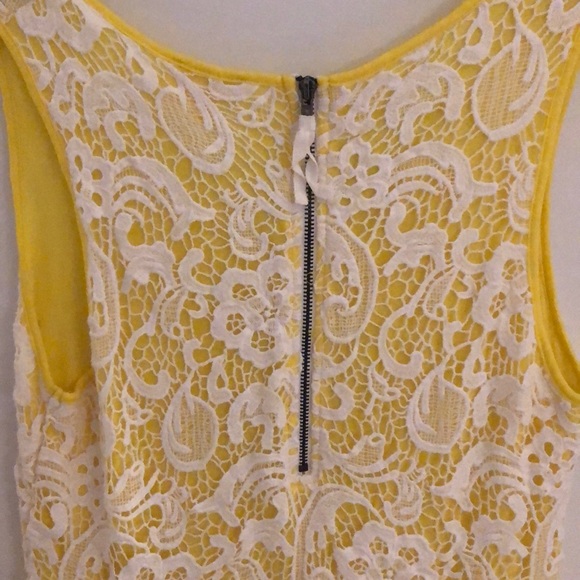 Anthropology Yellow w/ White Lace Overlay Peplum - Picture 4 of 4
